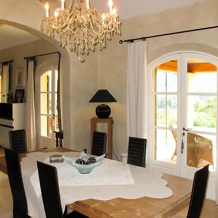 De La Roche By Interhome La Mole